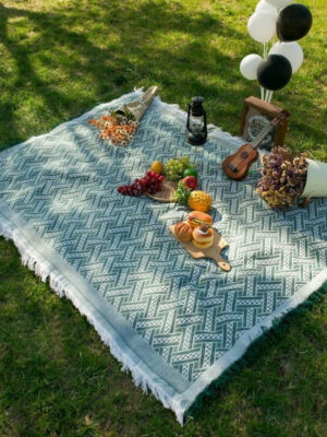 Moisture Resistant Durable Thick Outdoor Patio Mats Picnic Camping Mats