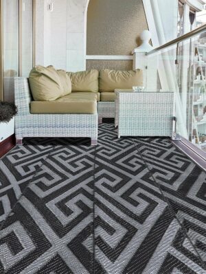 Moisture resistant Durable Portable Thick Outdoor Patio Mats Canopy Camping Mats