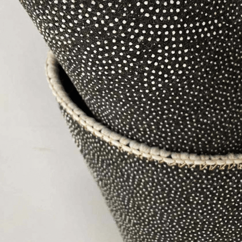 Black Gold Line Geometric Pattern Modern Rugs for Living Room Dining Room Bedroom Hall - Image 4