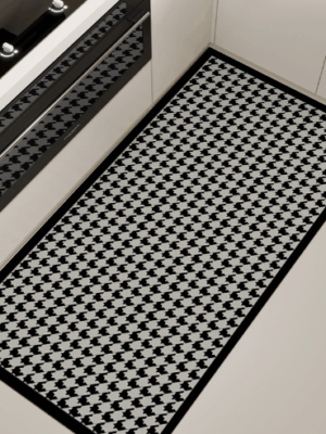 Scrubbable Kitchen Floor Mats Waterproof, Grease-proof and Non-slip PVC Foot Mats For Dirt-resistant Carpets 02