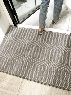 Grey Modern Geometric Polypropylene Wear-resistant Dust-removing Anti-slip Entryway DoorMats