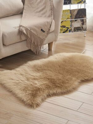 Shaggy Soft Faux Sheepskin Fur Area Rugs Irregular Shaped Plush Rugs For the Bedroom Living Room Hall Bedside