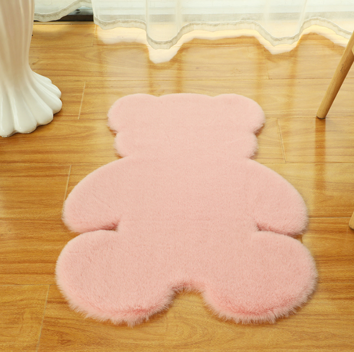 Cute Bear Shaped Irregular Shaped Super Soft Faux Rabbit Fur Area Rugs Shaggy Plush Bedside Rugs For The Bedroom Living Room Hall - Image 4