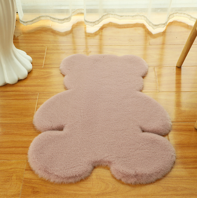 Cute Bear Shaped Irregular Shaped Super Soft Faux Rabbit Fur Area Rugs Shaggy Plush Bedside Rugs For The Bedroom Living Room Hall - Image 5