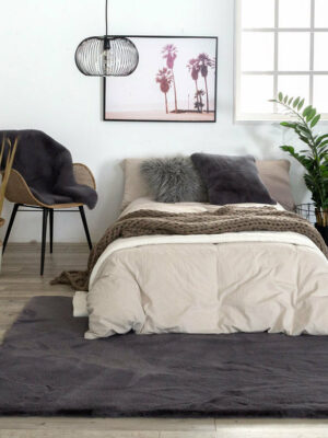 Quality Dark Grey Colour Super Soft Plain Bedroom Living Room Bedside Shaggy Plush Faux Rabbit Fur Rugs Anti-skip Floor Mats