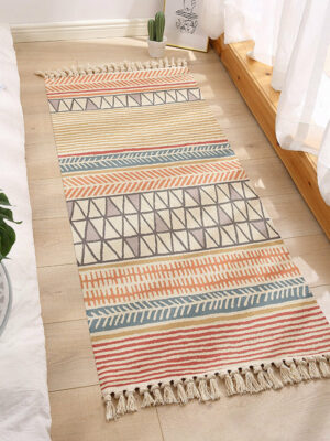 Decorative Colourful Cotton Area Rug Hand Woven Washable Rug Entryway Bedside Runner Thin Floor Mat Carpet with Tassel