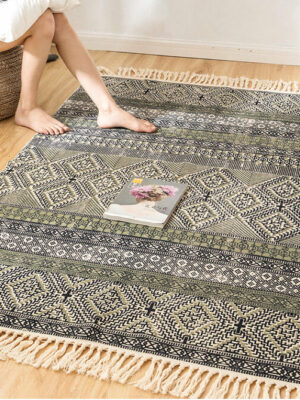 Black Green Rhombus Geometry Pattern Cotton Area Rug with Tassel Hand Woven Floor Carpet Rug for Bedroom Living Room