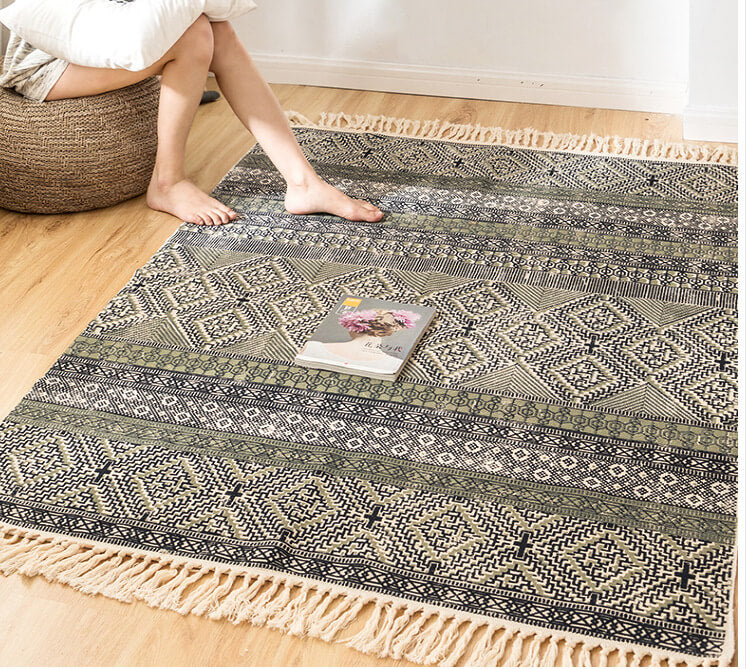 Black Green Rhombus Geometry Pattern Cotton Area Rug with Tassel Hand Woven Floor Carpet Rug for Bedroom Living Room