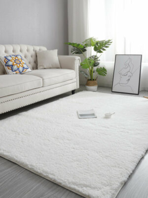Creamy-White Simple Modern Plain Comfy Lambs Wool Comfy Plush Rugs For Living Room Bedroom Bedside Carpet