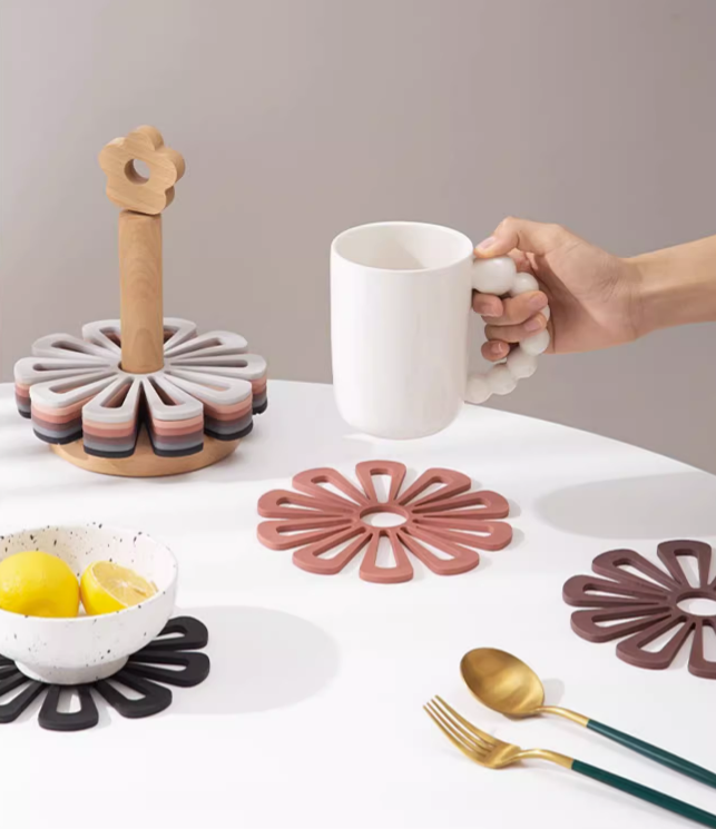 Coloured PVC Flowers Placemats With Wooden Storage Stand